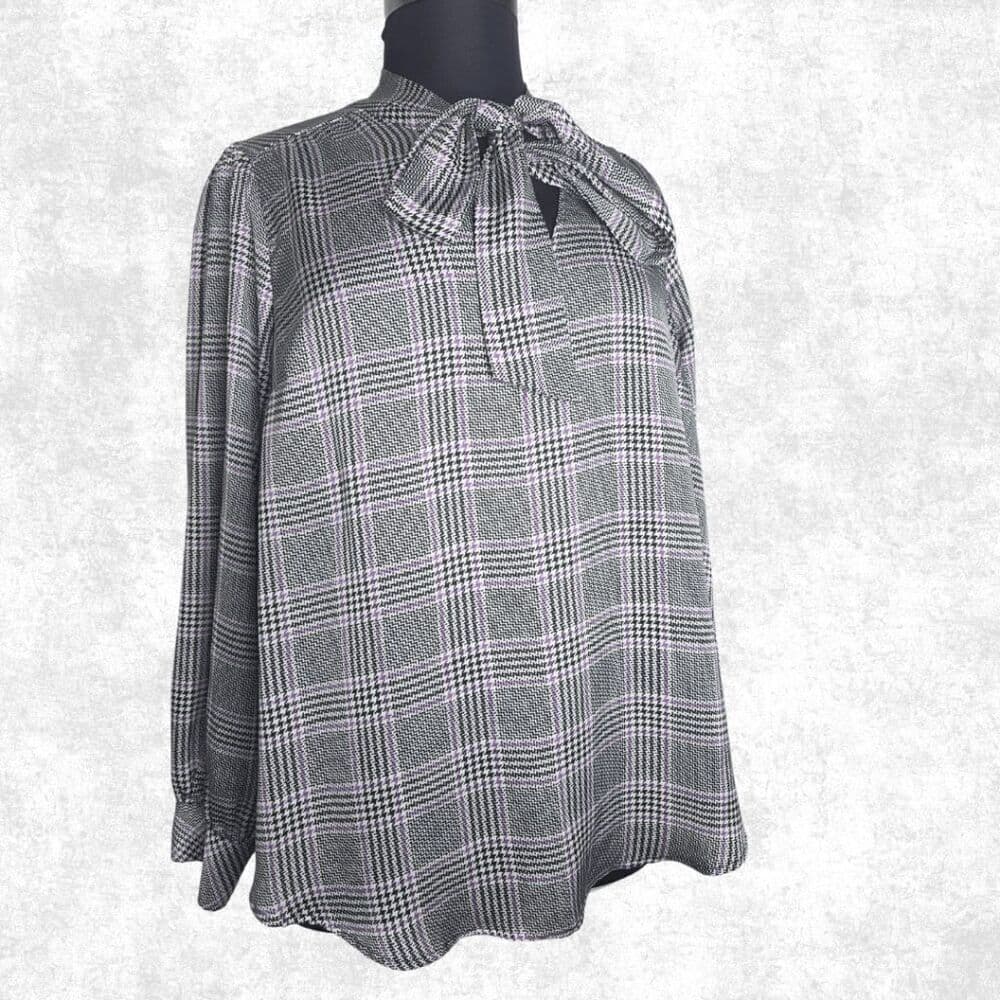 Torrid Studio Bubble Satin Bow Tie Blouse – Size 2X – Long Sleeve Black & White - Thumbnail 6
