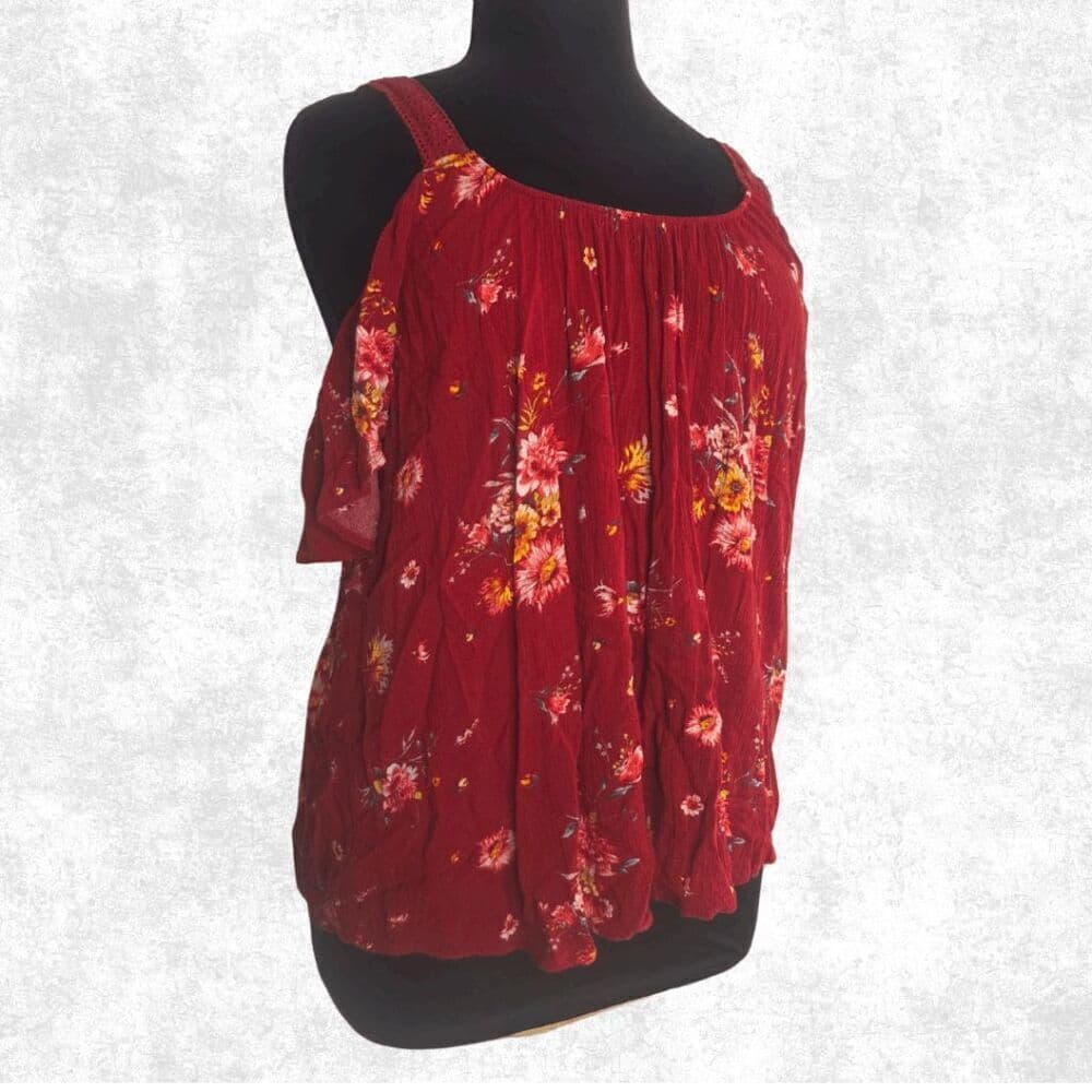 Torrid Red Floral Cold Shoulder Top – Plus Size 1 (14–16) | Boho Gauze Blouse - Thumbnail 4