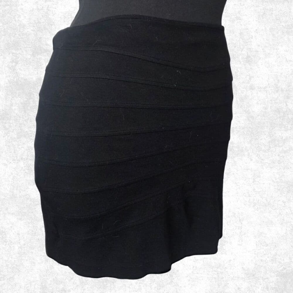 Studio Point Black Bandage Mini Skirt – Size 12 | Curve-Hugging Alt Glam - Thumbnail 4