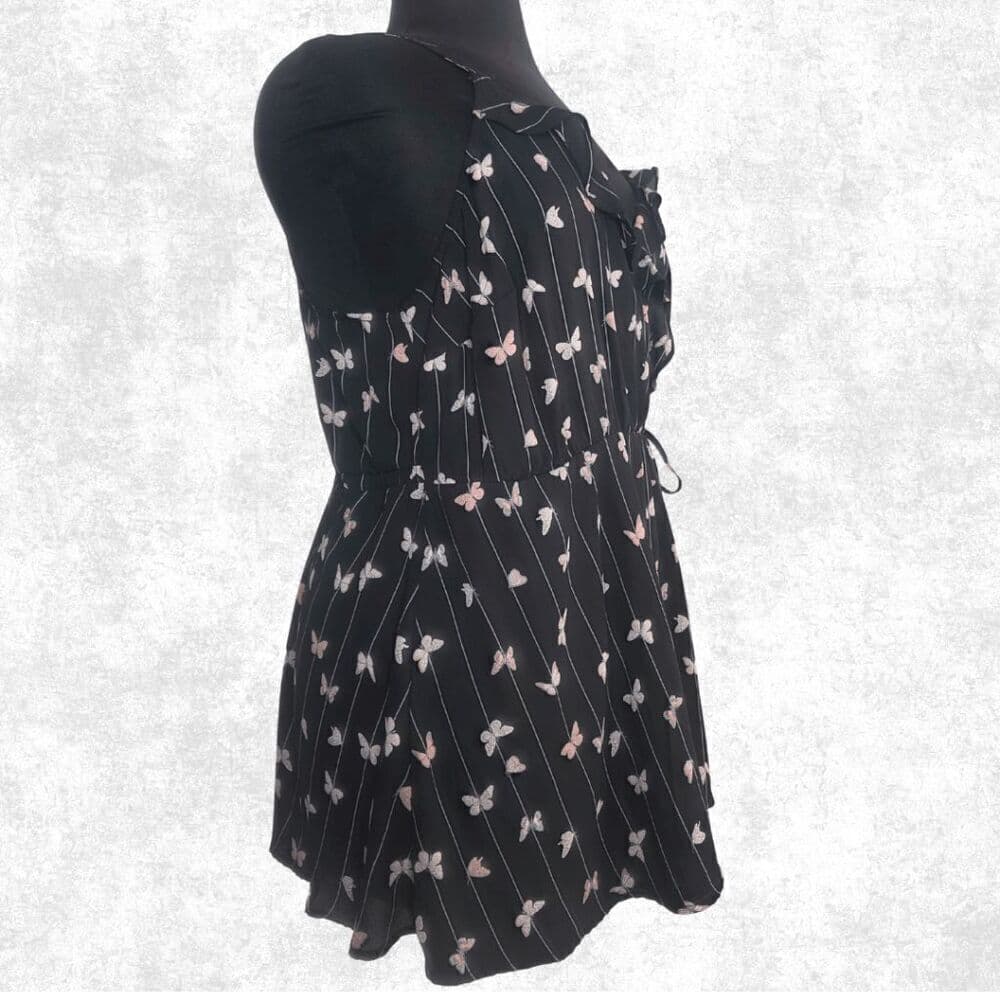 NWOT Torrid Butterfly Print Ruffle Top – Plus Size 2 (22) | Sleeveless Babydoll - Thumbnail 6