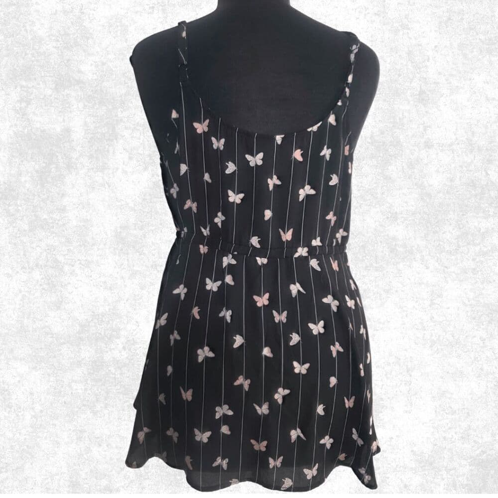 NWOT Torrid Butterfly Print Ruffle Top – Plus Size 2 (22) | Sleeveless Babydoll - Thumbnail 7