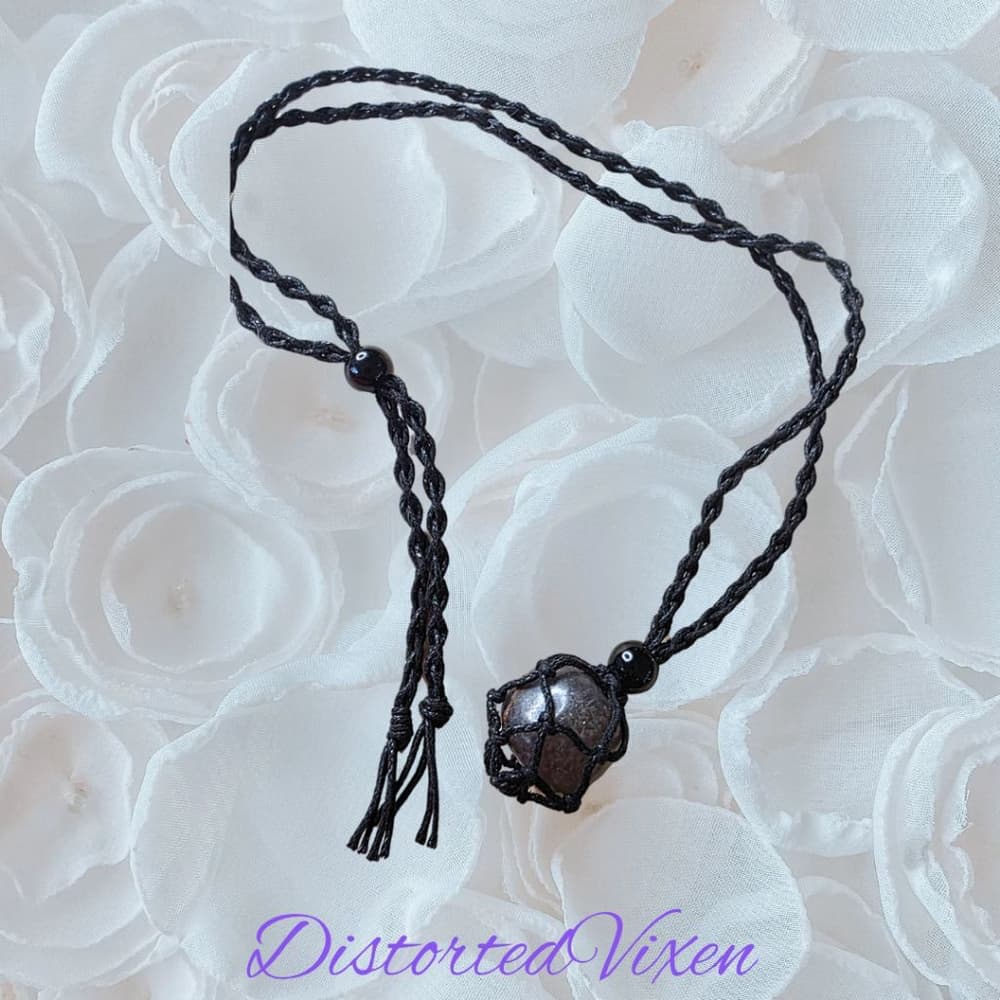 Rainbow florite macrame necklace - Thumbnail 4