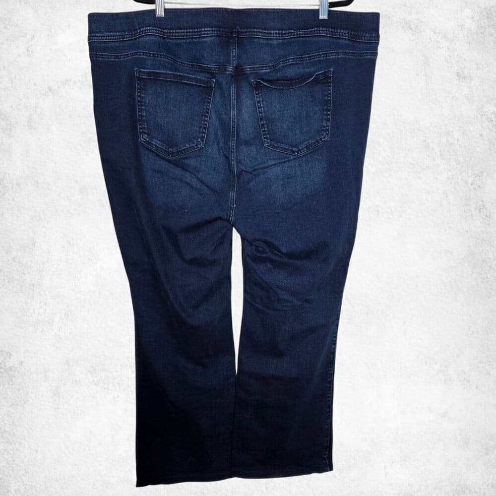 Torrid Lean Jean Slim Boot Super Soft Dark Wash Plus 4R (26) High Rise Pull-On - Thumbnail 2