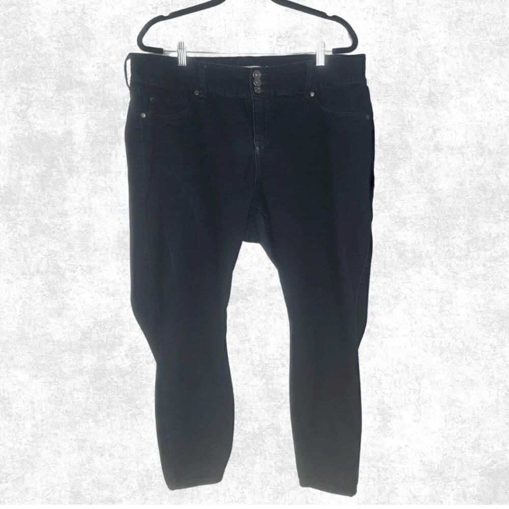 Torrid Dark Wash Skinny Jeans – Plus Size 20S | High Rise Stretch Denim | Short - Thumbnail 5