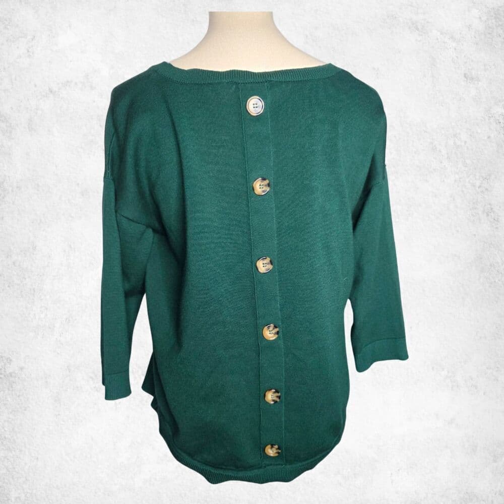 Cable & Gauge Emerald Green Button-Back Sweater – Reversible Soft Knit Top (L) - Thumbnail 3