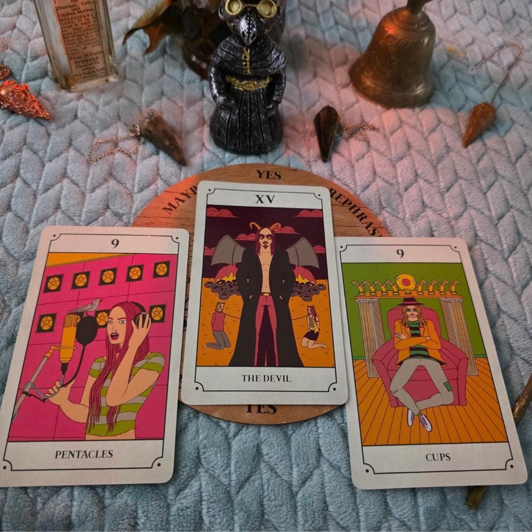 Grunge Tarot Deck, 90s Alternative Rock Music, Witchy Divination, Shadow Work Guidebook - Thumbnail 2