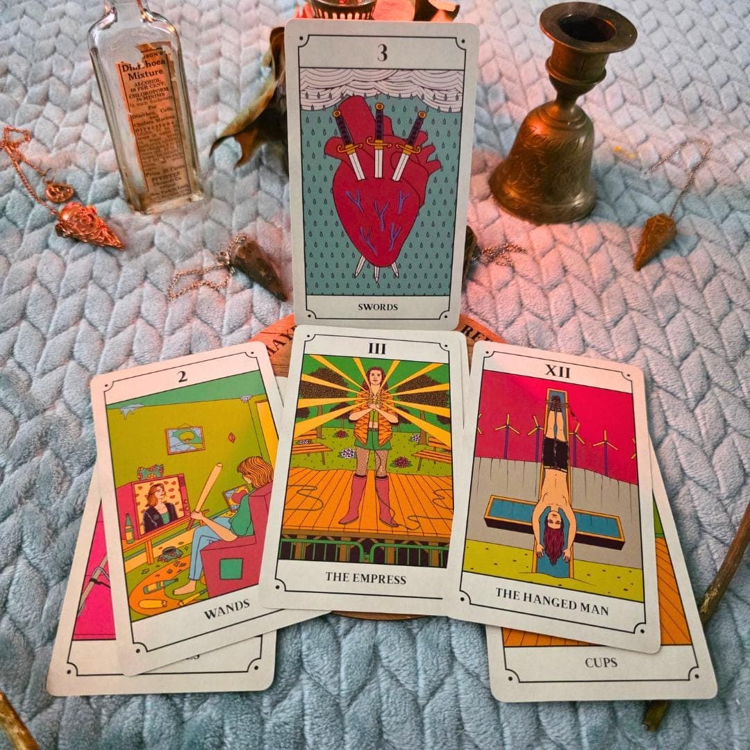 Grunge Tarot Deck, 90s Alternative Rock Music, Witchy Divination, Shadow Work Guidebook - Thumbnail 4