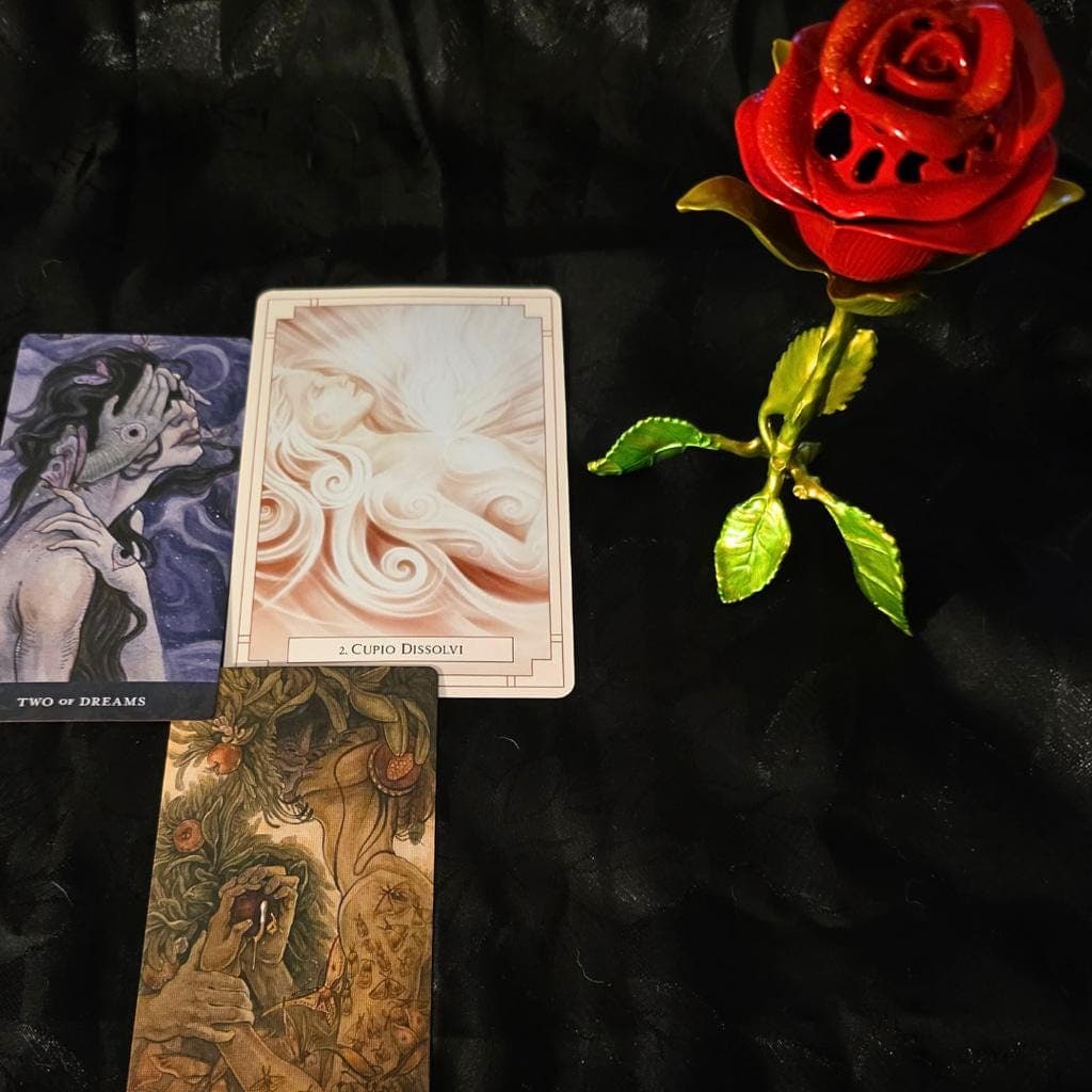 Gothic Red Rose Incense Burner - Thumbnail 4