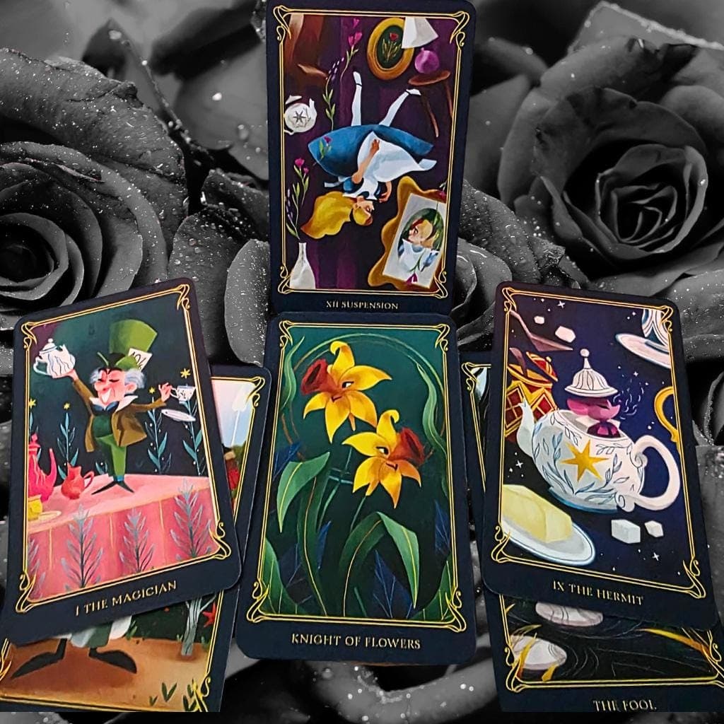 Disney Alice in Wonderland Tarot Deck and Guidebook, Whimsical Tarot Cards - Thumbnail 8