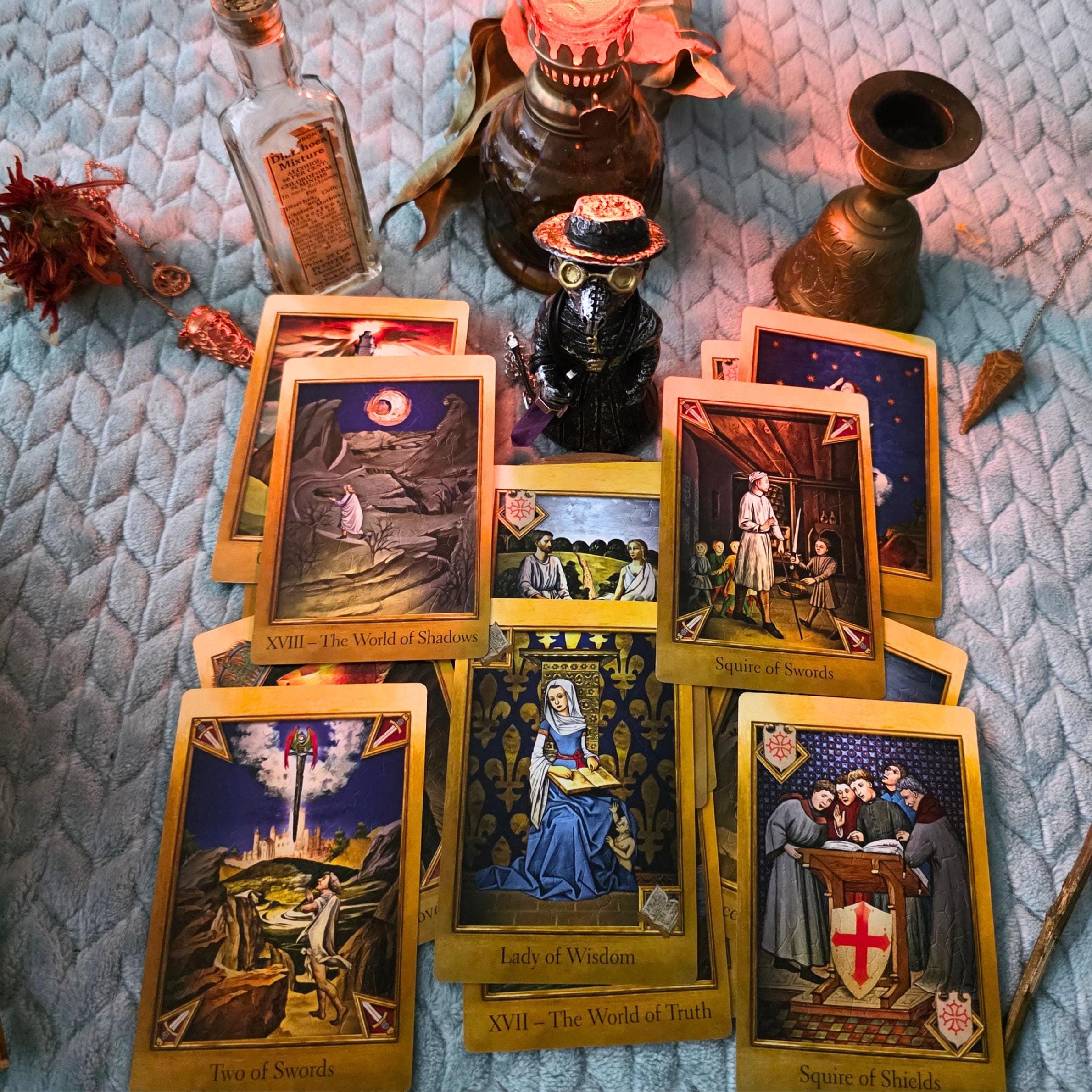 Cathar Tarot Deck and Guidebook, Gnostic Gilded Tarot, John Matthews, Wil Kinghan - Thumbnail 3