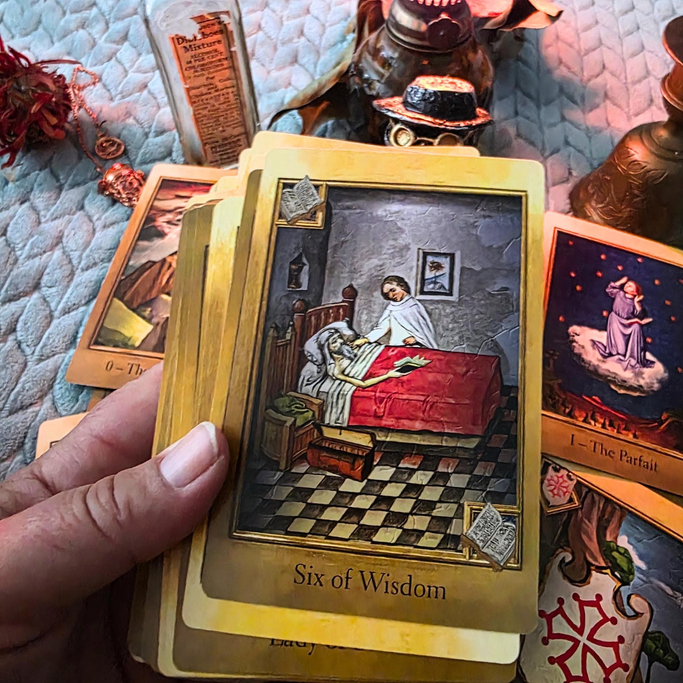 Cathar Tarot Deck and Guidebook, Gnostic Gilded Tarot, John Matthews, Wil Kinghan - Thumbnail 4