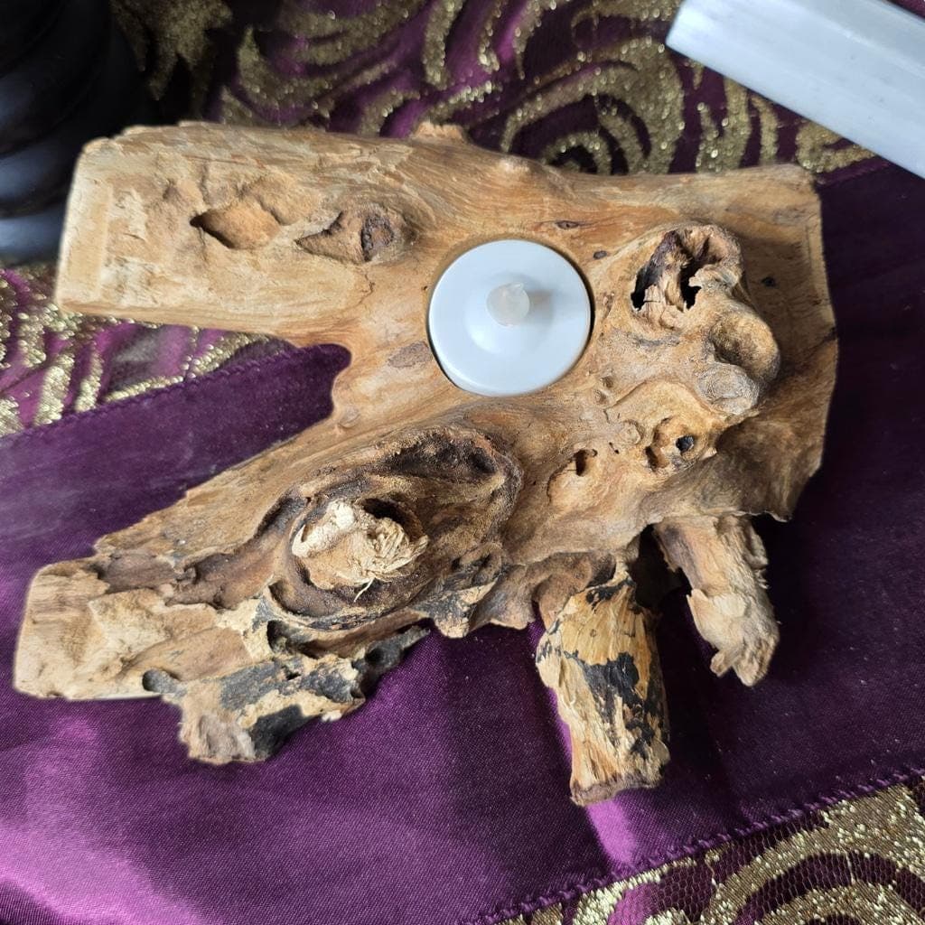 Raw Driftwood Candle Holder - Earthy Altar Piece for Meditation & Ritual Wood - Thumbnail 4