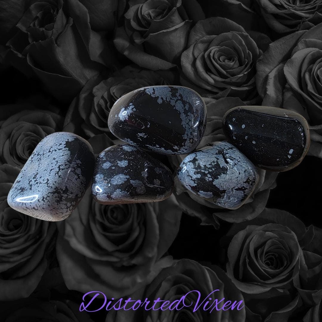 Handmade Snowflake Obsidian Macrame Necklace or Bracelet, Alt Goth Talisman - Thumbnail 11