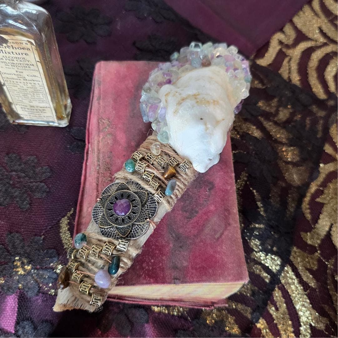 Handmade Sea Witch Driftwood Wand - Copper Wrapped Fluorite Ocean Altar Decor - Thumbnail 5