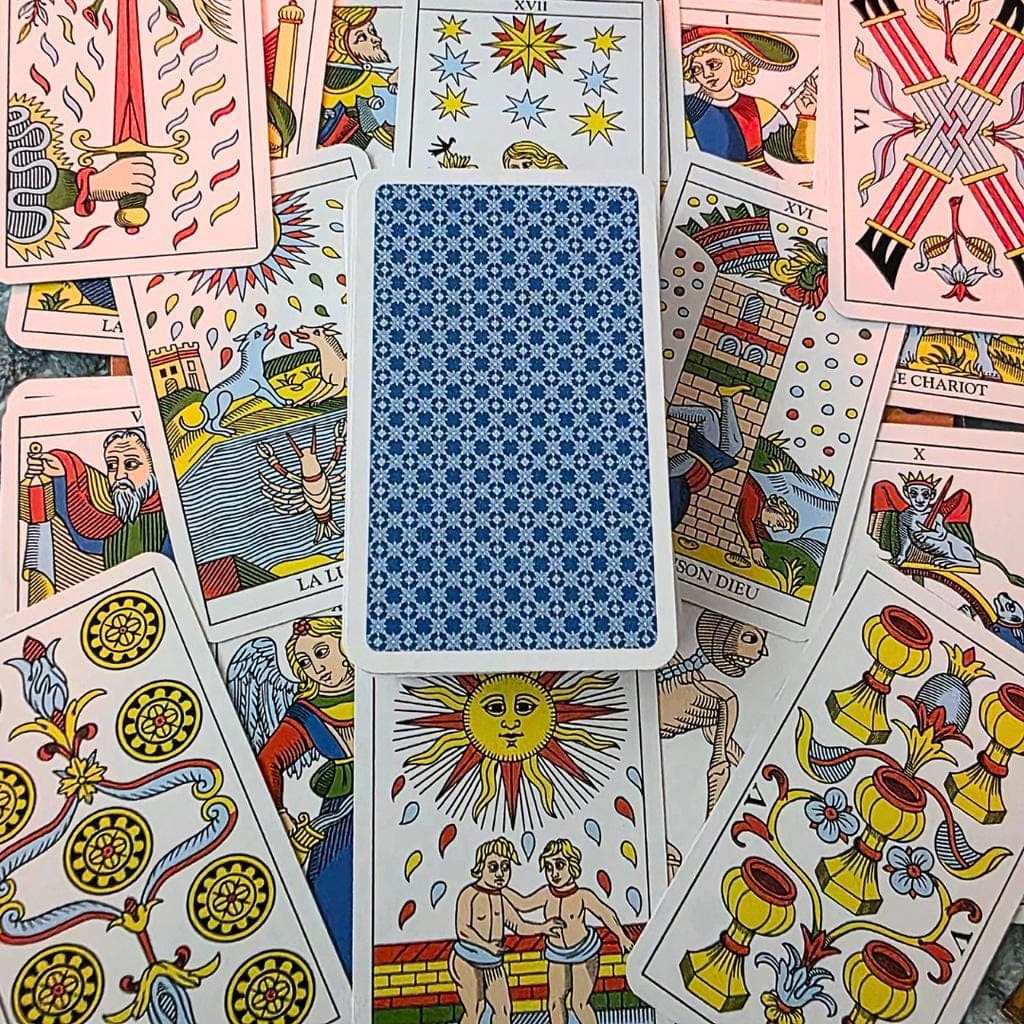 Lo Scarabeo Tarot of Marseille Deck – Complete 78-Card Deck with Instructions - Thumbnail 4