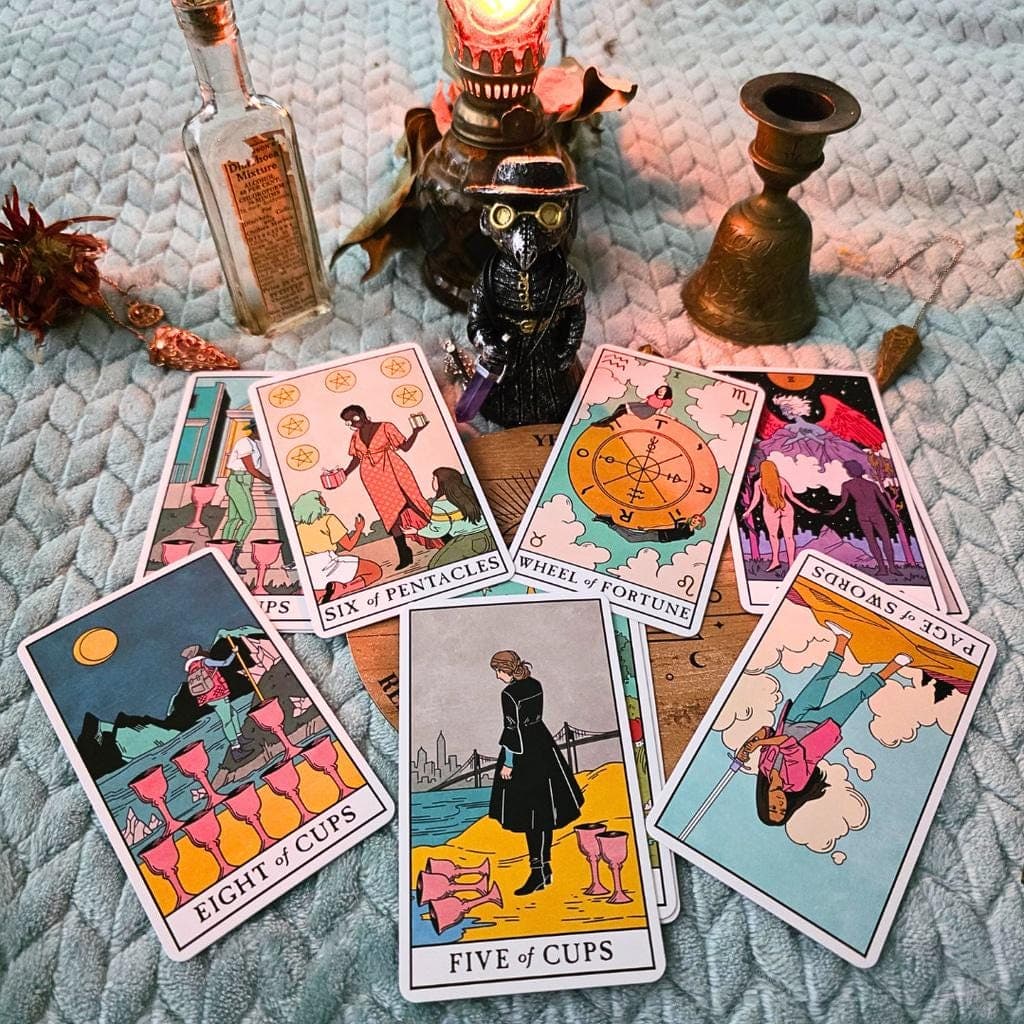 Modern Witch Tarot Deck by Lisa Sterle, Rider-Waite-Smith Guidebook - Thumbnail 3