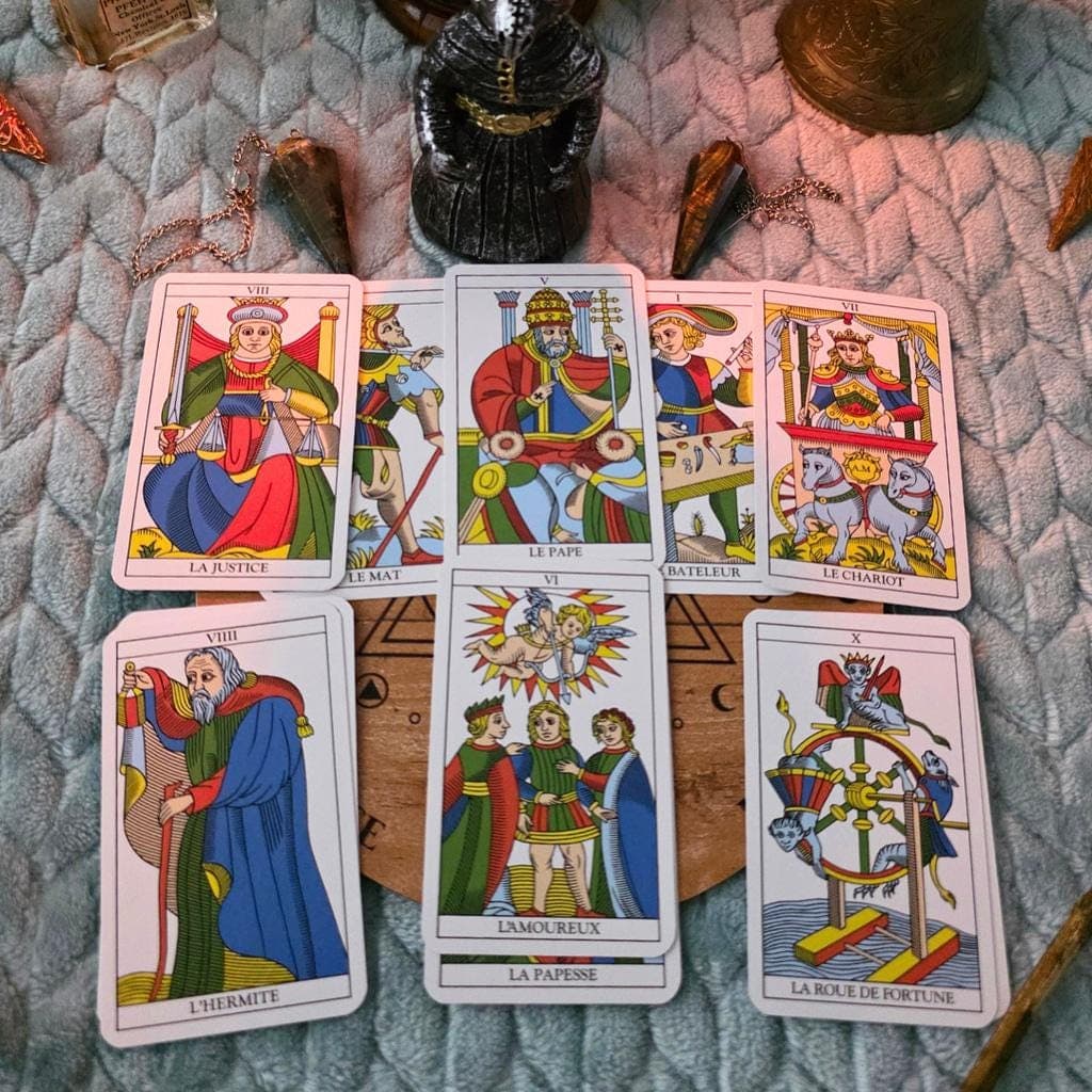 Lo Scarabeo Tarot of Marseille Deck – Complete 78-Card Deck with Instructions - Thumbnail 7