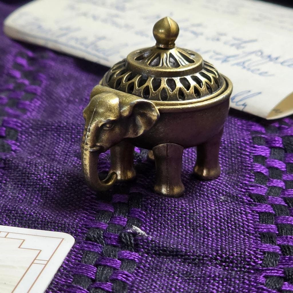 Mini Brass Elephant Incense Burner – Filigree Censer Pot with Lid for Altar - Thumbnail 2