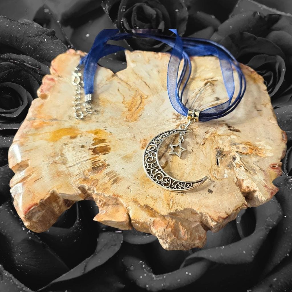 Celestial Crescent Moon & Star Necklace | Midnight Blue Lace Choker | Dark - Thumbnail 5
