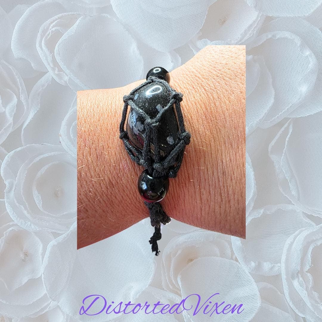 Handmade Snowflake Obsidian Macrame Necklace or Bracelet, Alt Goth Talisman - Thumbnail 2