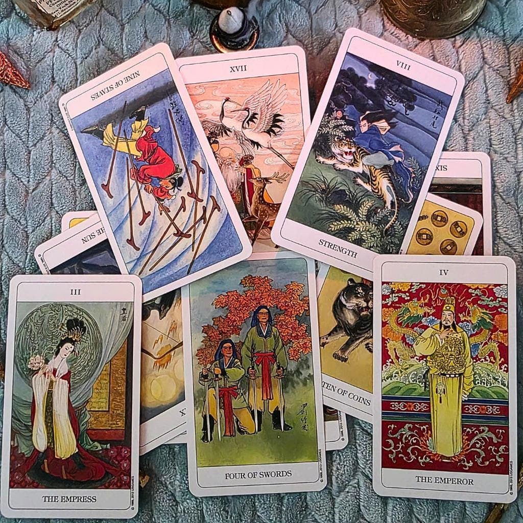 The Chinese Tarot Deck by Jui Guoliang - Complete 78-Card Deck with Booklet U - Thumbnail 5