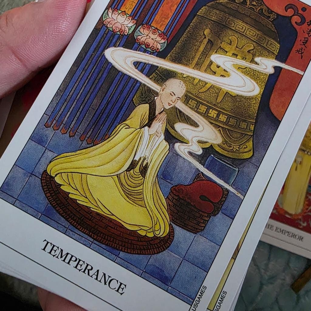 The Chinese Tarot Deck by Jui Guoliang - Complete 78-Card Deck with Booklet U - Thumbnail 2