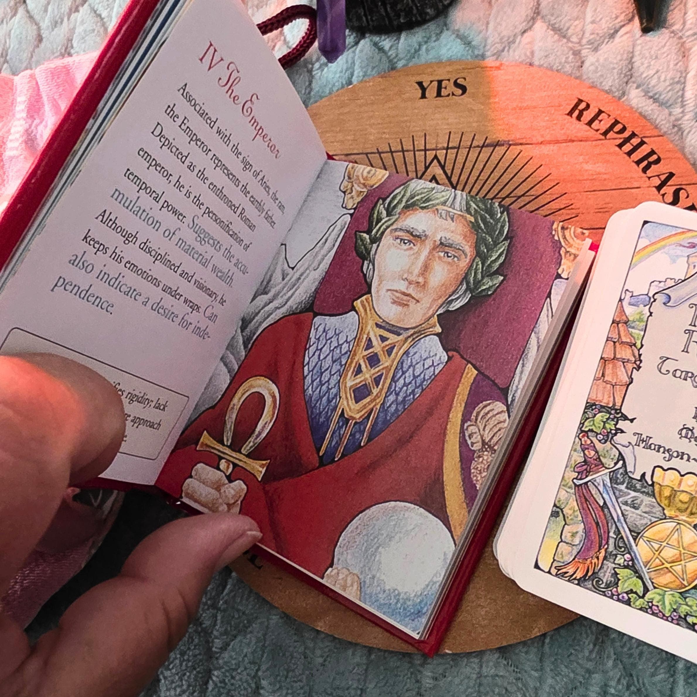 Vintage Hanson-Roberts Tarot Deck Mini Edition – 1984 Out of Print with Book & Pouch - Thumbnail 4