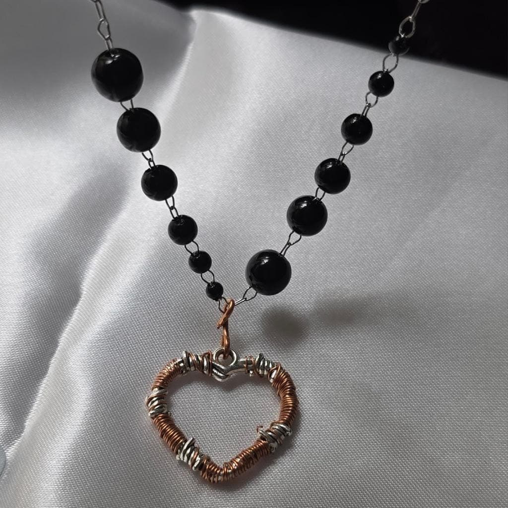 Black Onyx Rosary Choker, Wire Wrapped Barbed Wire Heart Pendant - Thumbnail 5