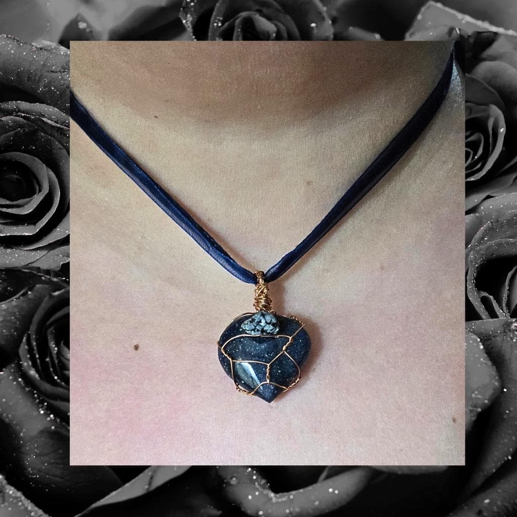 Artisan Wire Wrapped Lapis Lazuli Heart & Snowflake Obsidian Necklace - Thumbnail 7