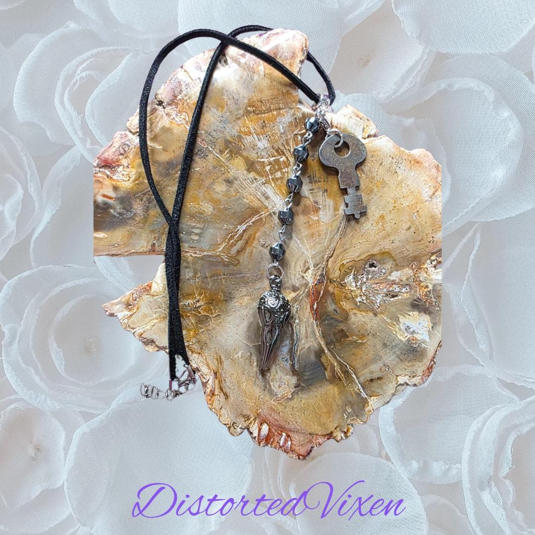Raven Skull Key Necklace, Hematite Beads, Witchy Goth Talisman - Thumbnail 9