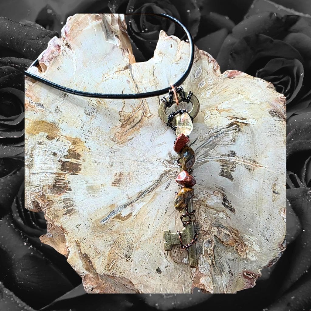 Antique Success Key - Red Jasper & Tiger’s Eye Talisman Copper Handwrapped - Thumbnail 5