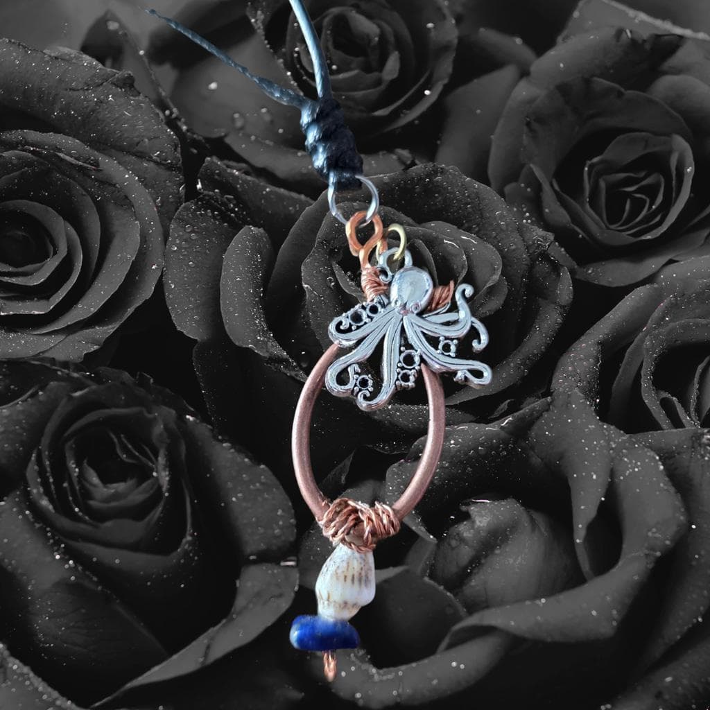 Mystic Copper-Wrapped Octopus & Lapis Lazuli Necklace - Thumbnail 4