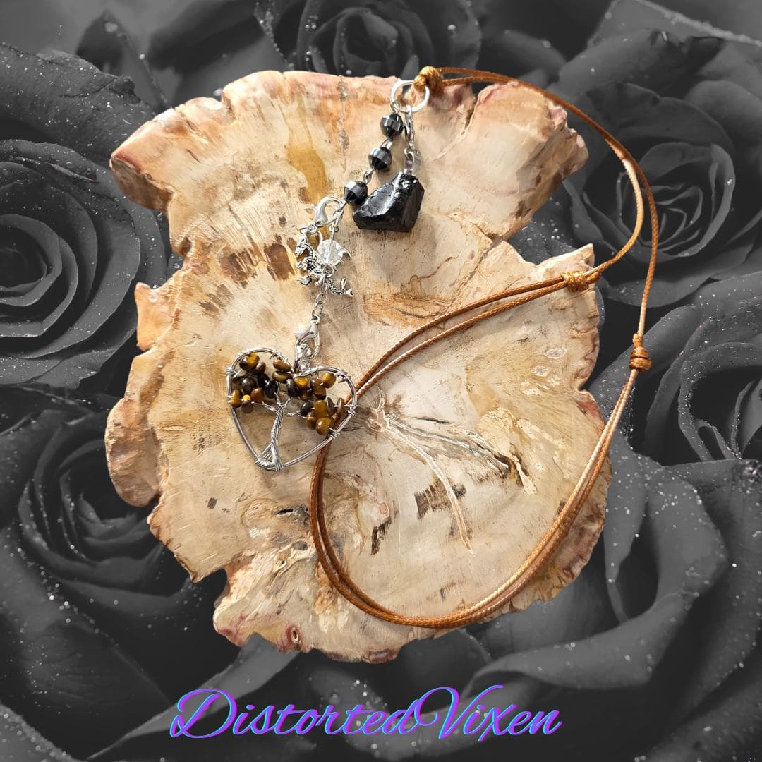 Tiger's Eye Dragonheart Necklace, Hematite, Leather Cord Talisman - Thumbnail 3