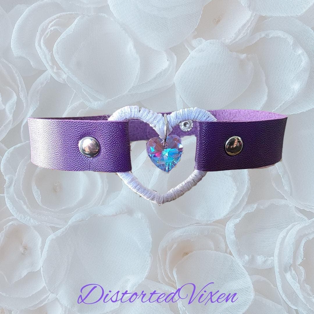 Purple Faux Leather Heart Choker – Gothic Aurora Crystal Necklace