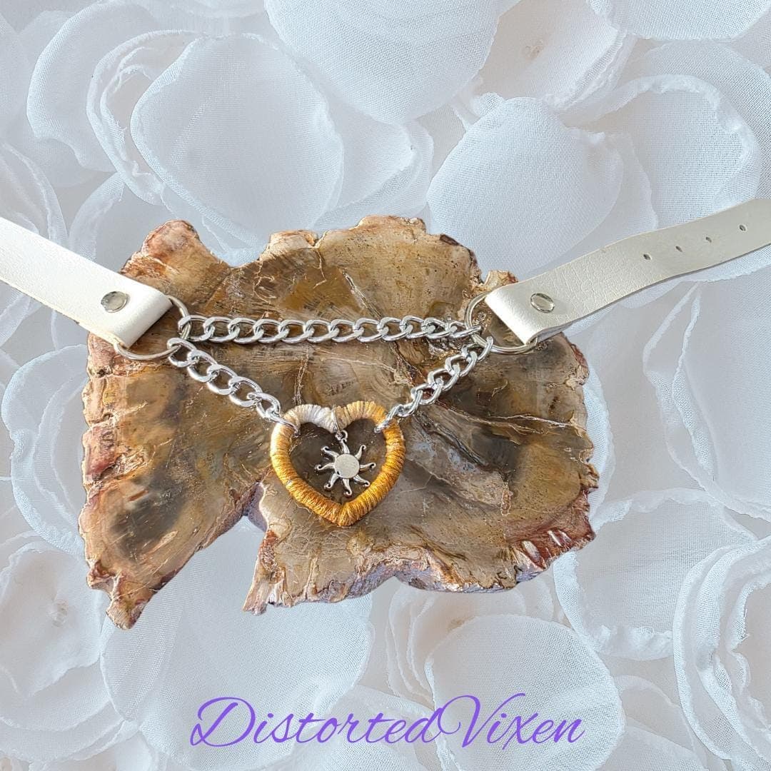Handmade Ombre Heart Choker – Faux Leather & Sun Charm Necklace - Thumbnail 4