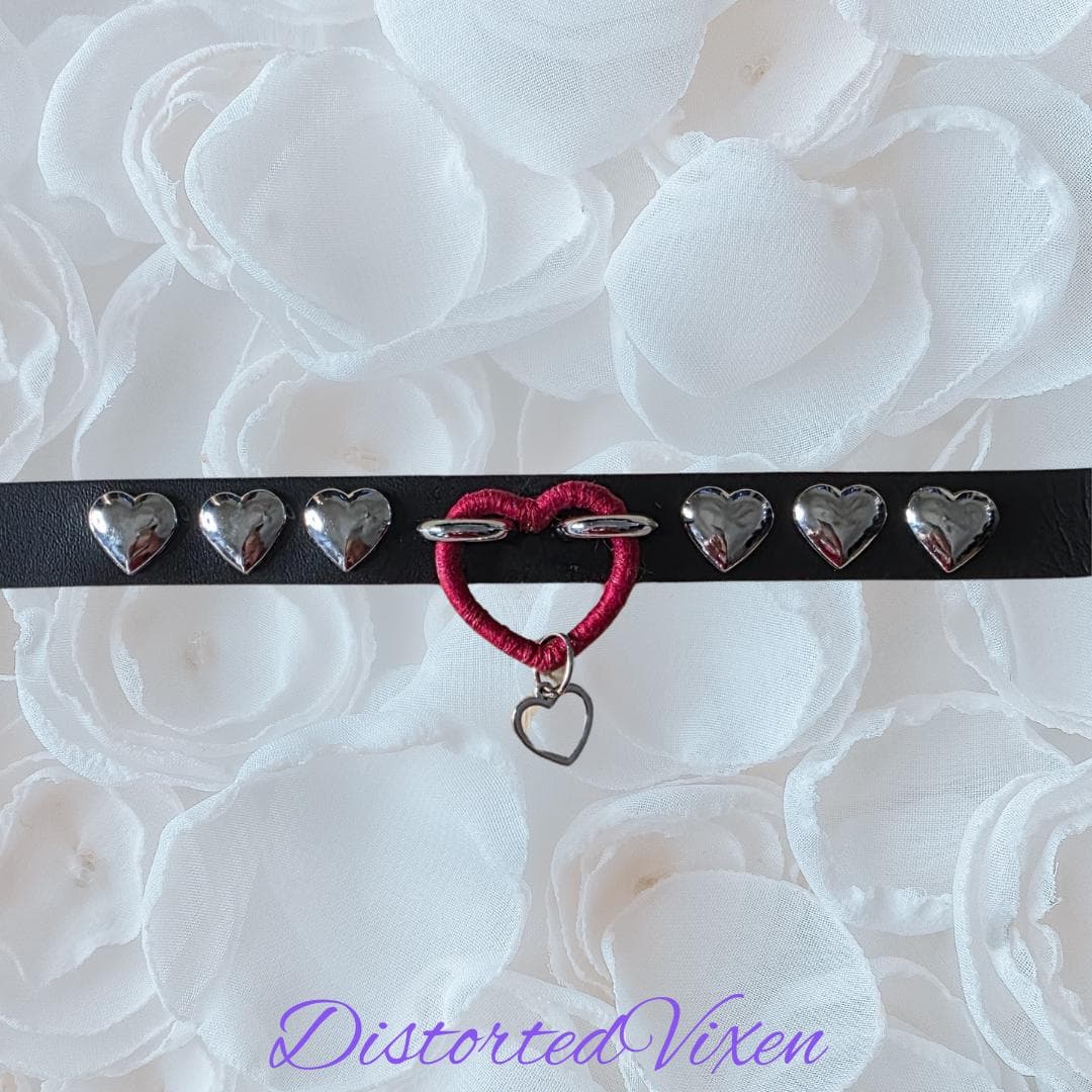 Black Faux Leather Heart Choker – Gothic Silver Studded Collar - Thumbnail 8