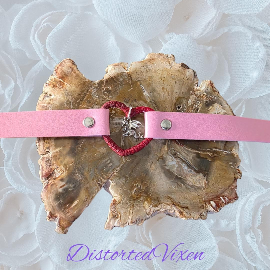 Pink Heart Choker Necklace with Dragon Charm – Adjustable Faux Leather Choker – Gothic Romance Collar - Thumbnail 4