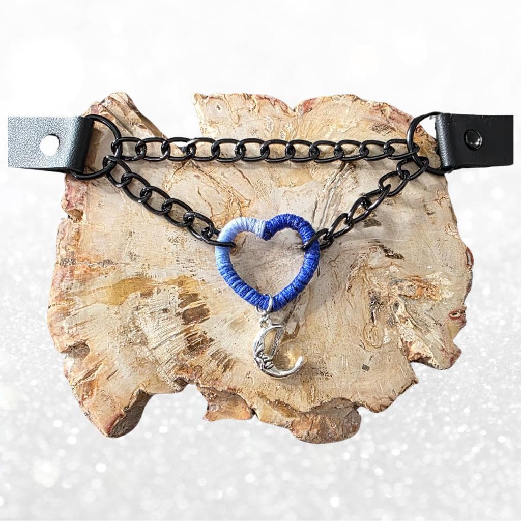 Gothic Armor Blue Ombré Heart Choker – Celestial Moon Charm, Industrial Chain - Thumbnail 6