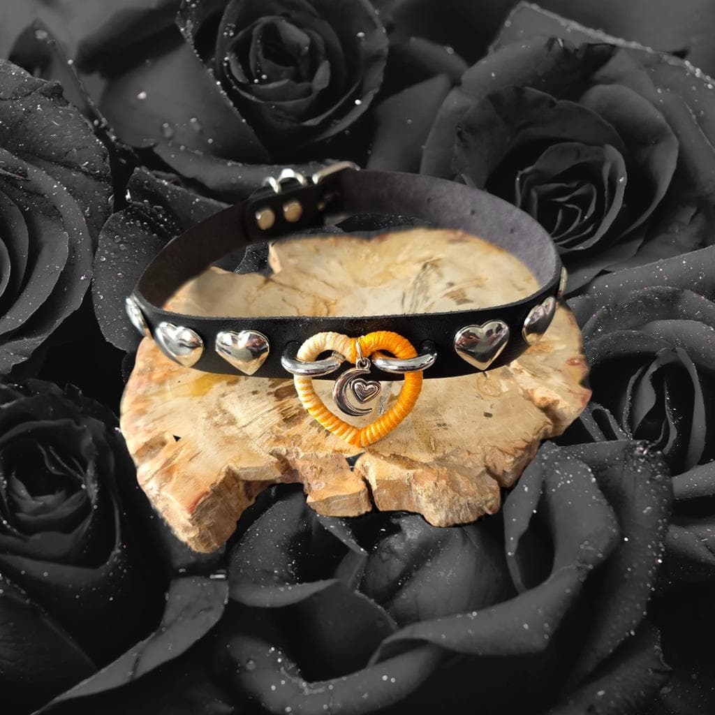 Harvest Moon Studded Leather Choker - Handmade Ombré Wrapped Heart Collar goth - Thumbnail 2