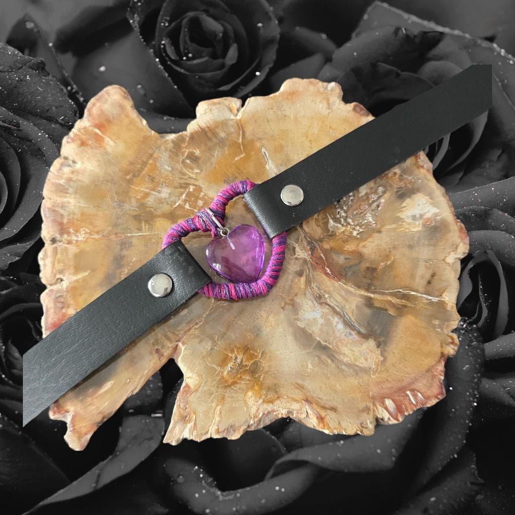 Black Leather Heart Choker - Purple & Magenta Hand-Wrapped Heart Collar - Goth - Thumbnail 3