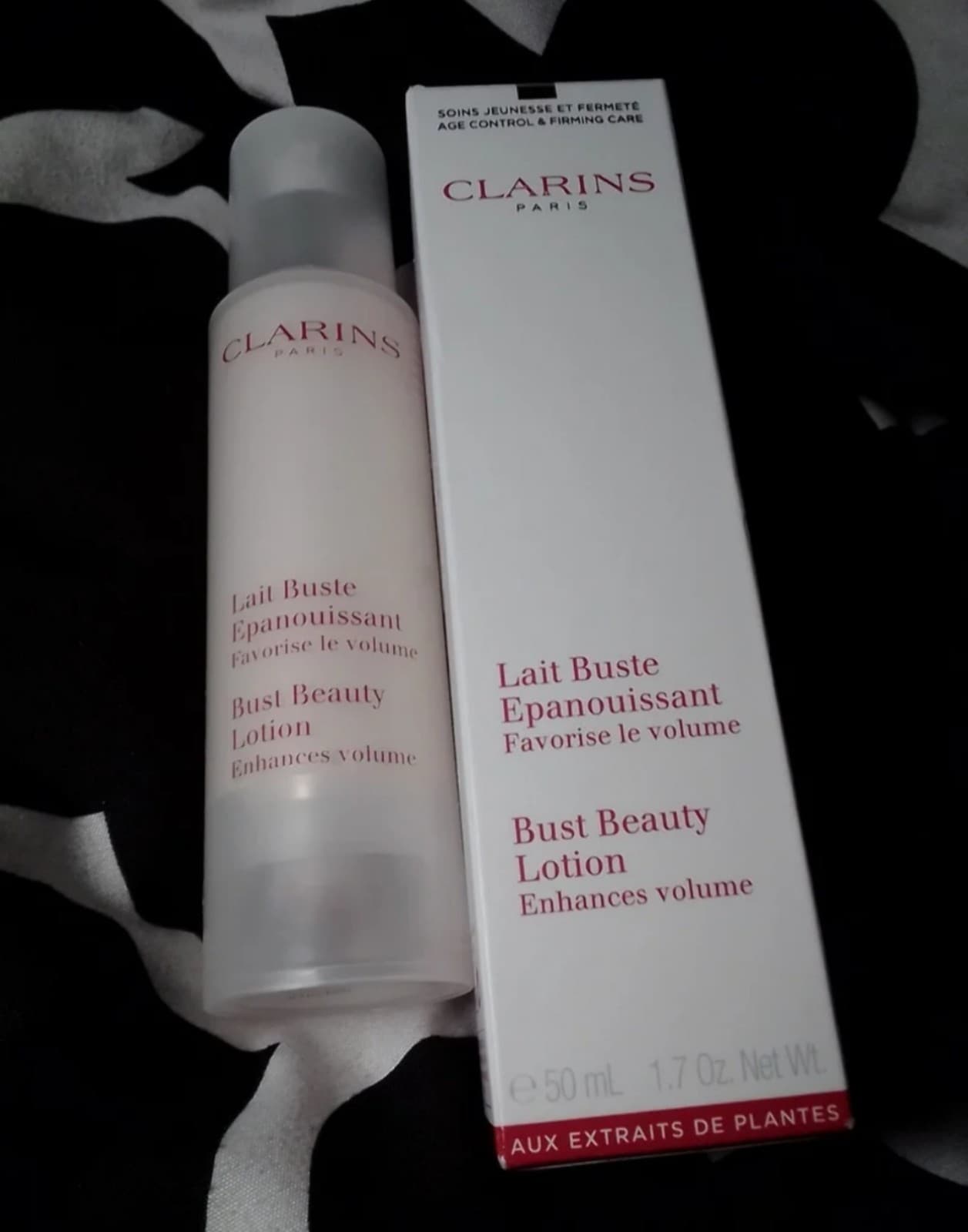 CLARINS Bust Beauty Lotion (1.7 oz) Enhances volume BRAND NEW - Thumbnail 5