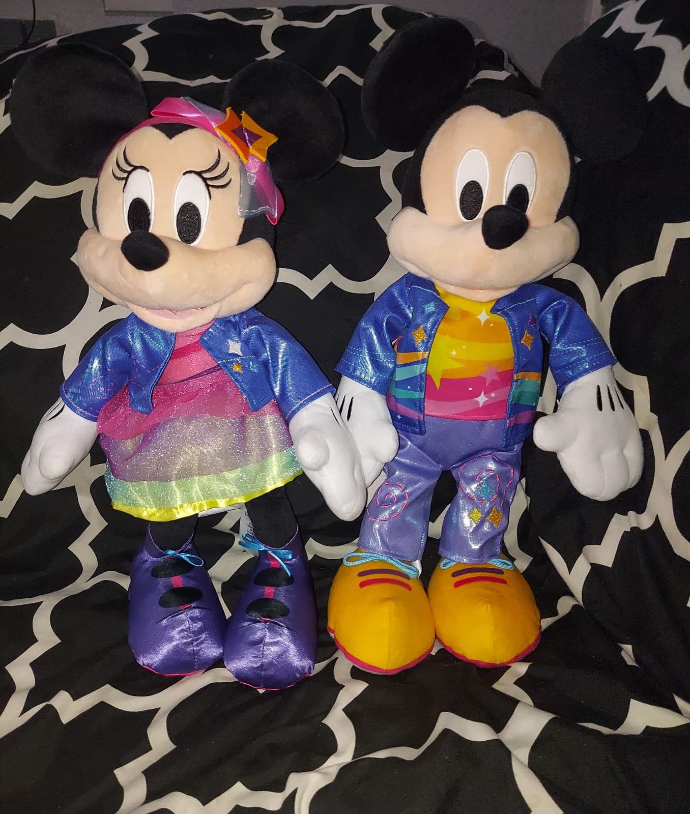 Disney Store 70th Anniversary Mickey & Minnie 15" Plush Set (Mint) - Thumbnail 8