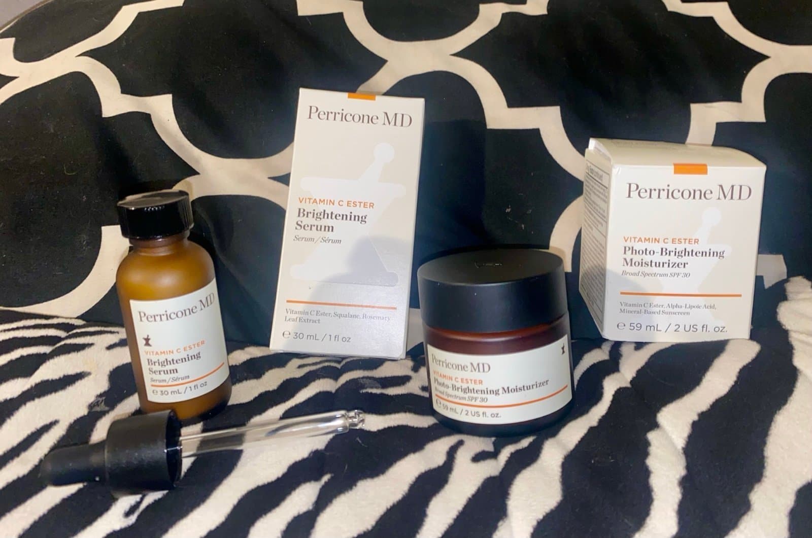PERRICONE MD (2) PC SET- PHOTO BRIGHTENING MOISTURIZER & BRIGHTENING SERUM- NEW - Thumbnail 3