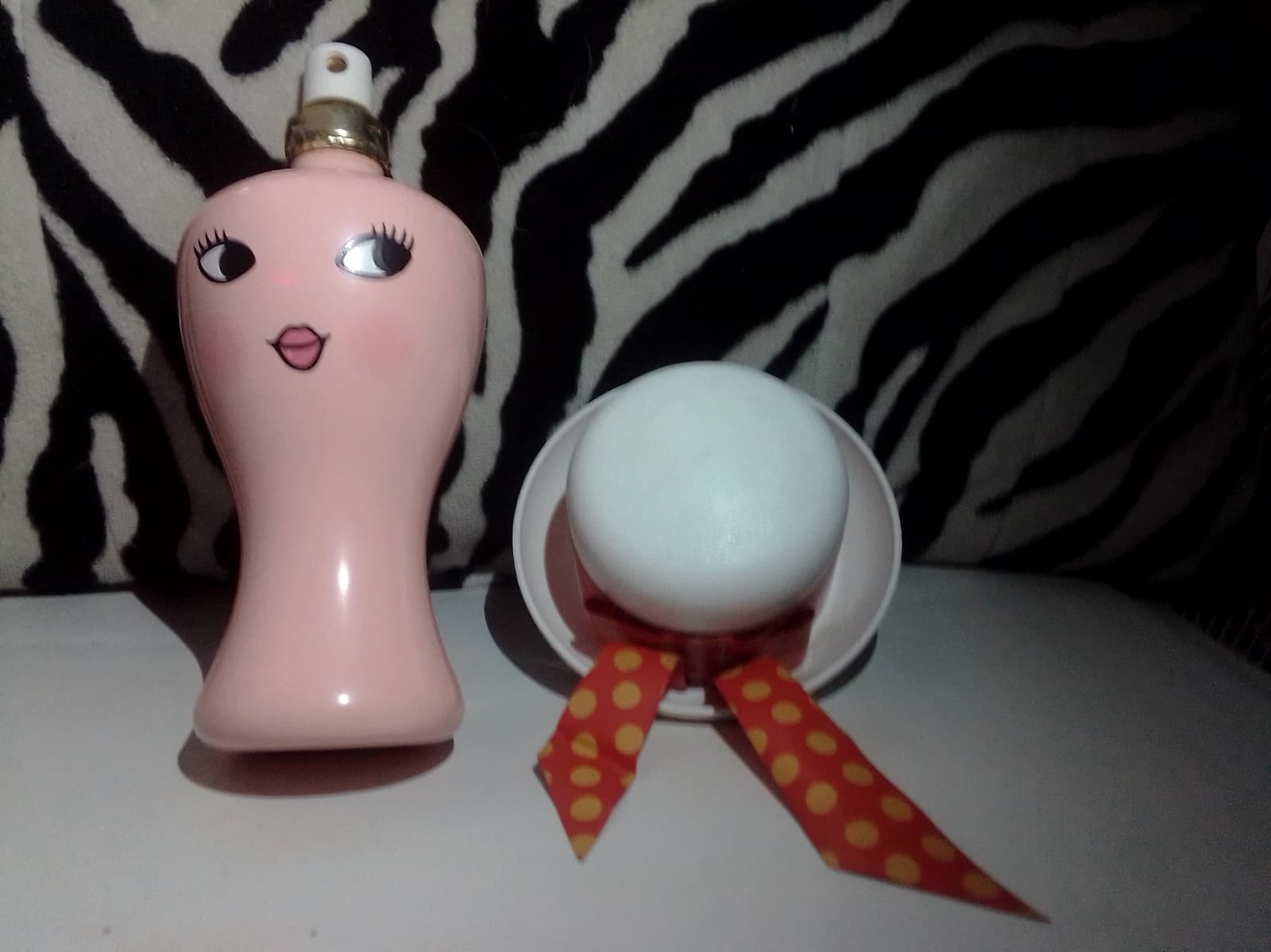 VINTAGE AVON PINK MISS LOLLYPOP COLOGNE BOTTLE Collectible Fragrance Bottle - Thumbnail 7