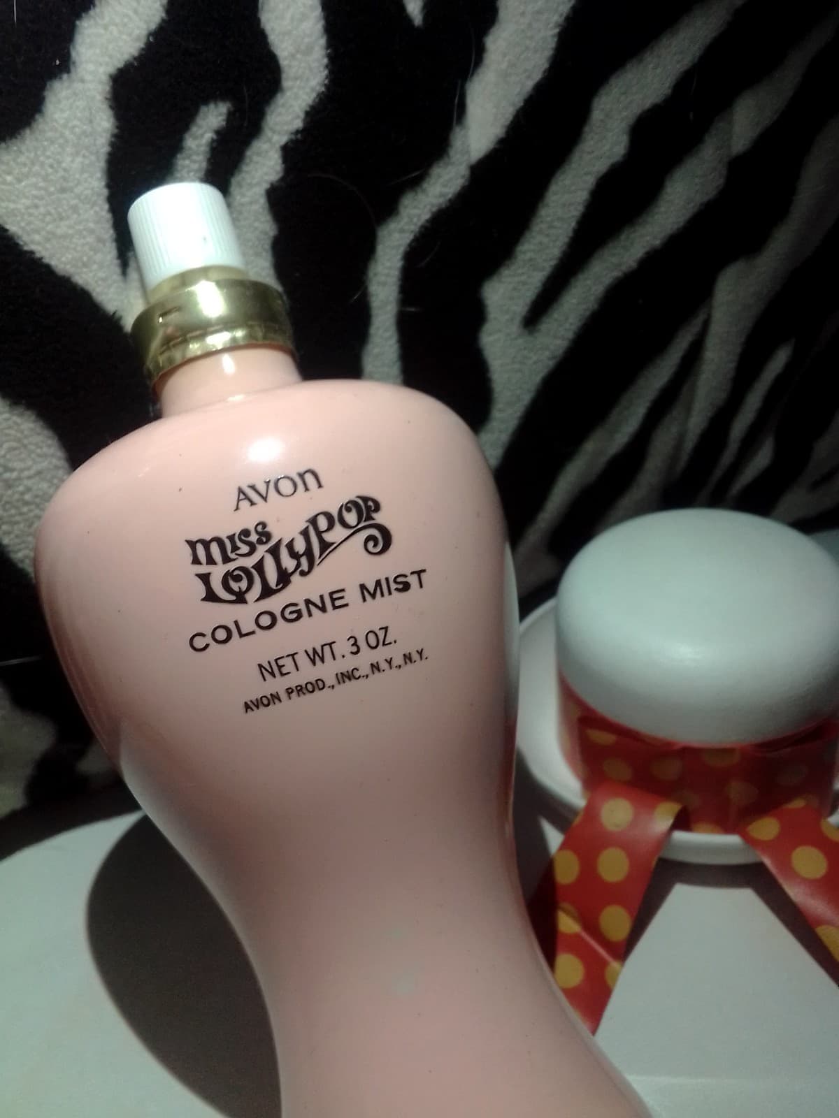 VINTAGE AVON PINK MISS LOLLYPOP COLOGNE BOTTLE Collectible Fragrance Bottle - Thumbnail 9