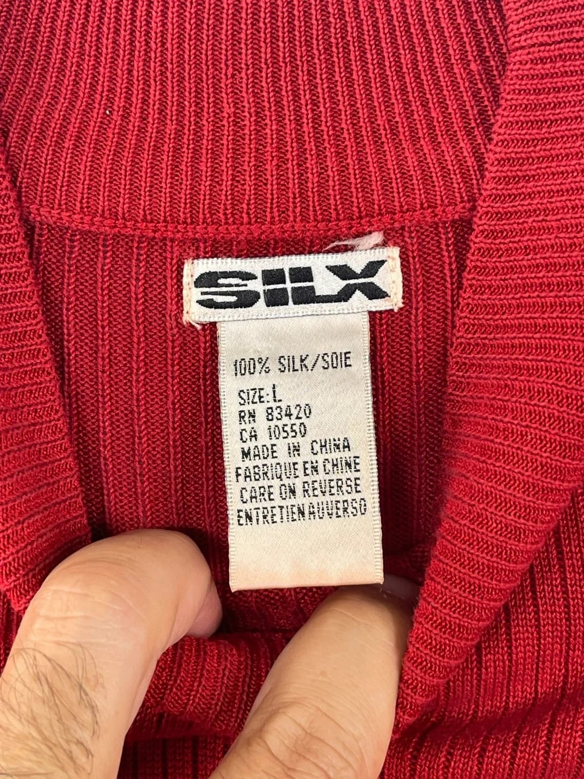 Women's Vintage SILX 100% Silk Ribbed Mock Neck Sweater Red Size L - Thumbnail 3