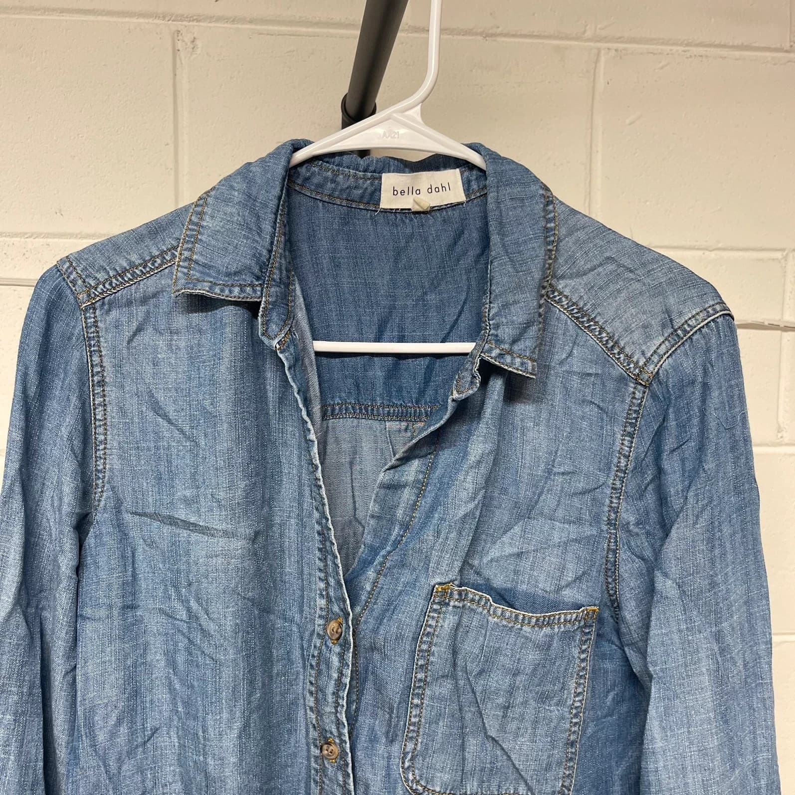 Bella Dahl Women's Blue Tencel Frayed Hem Button Down Denim Shirt Size S - Thumbnail 2