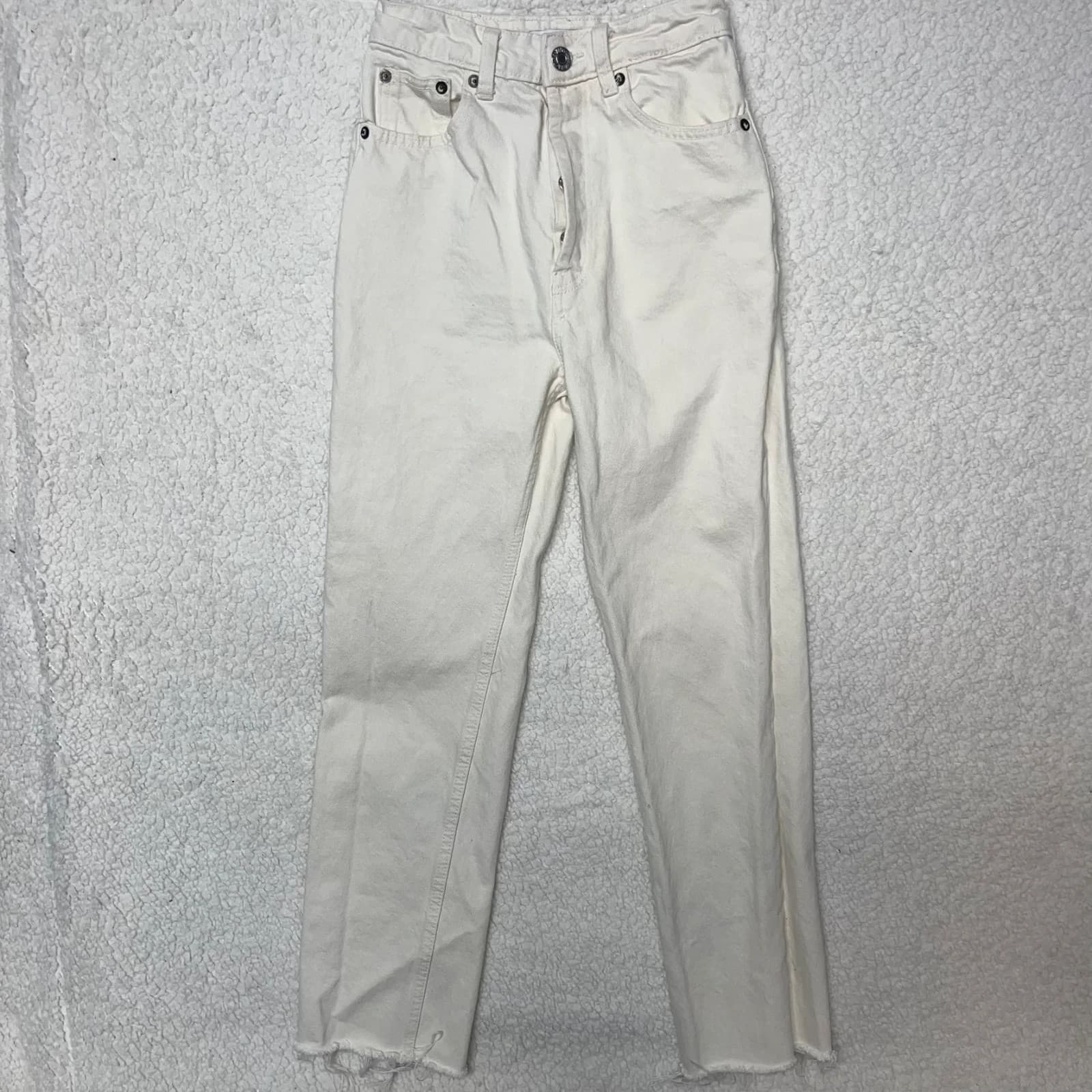 Zara White High Rise Straight Leg Raw Hem Jeans Size 0 - Thumbnail 2