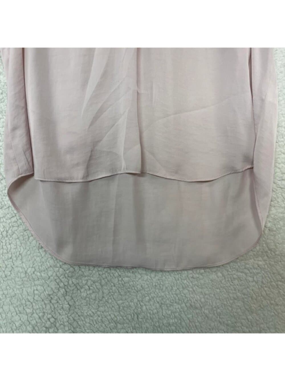 Vince Camuto Women's Small Blush Pink Sleeveless V-Neck High Low Blouse - Thumbnail 3