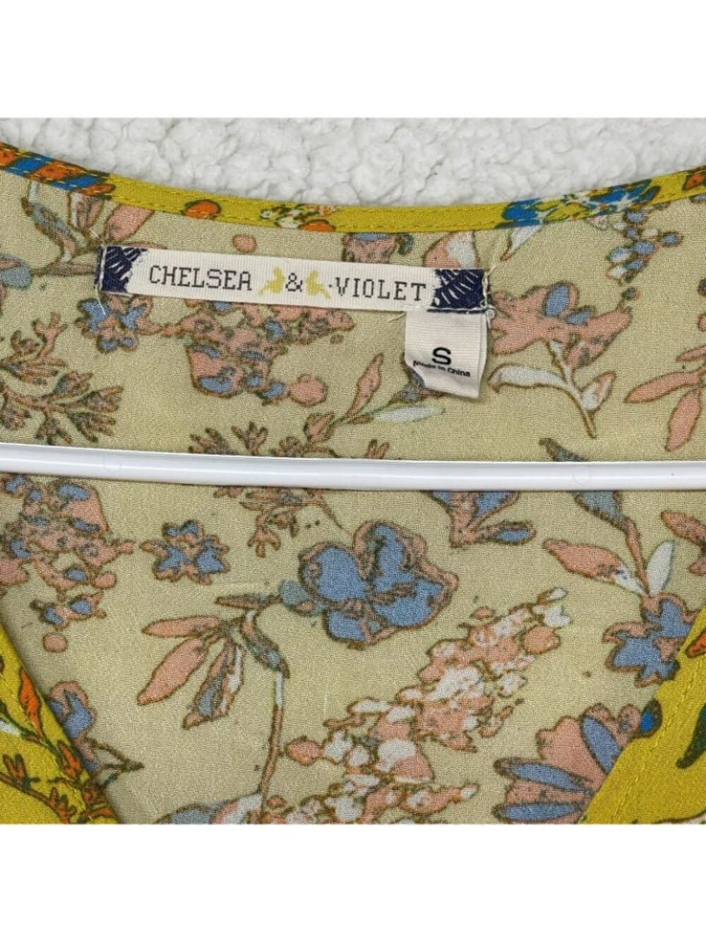 Chelsea & Violet Small Boho Floral Peplum Blouse Bell Sleeve 100% Rayon Top - Thumbnail 4